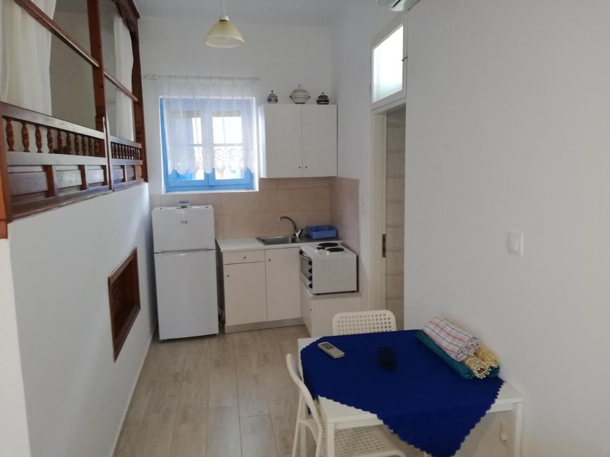 Blue House Aparthotel Acherounes Ngoại thất bức ảnh