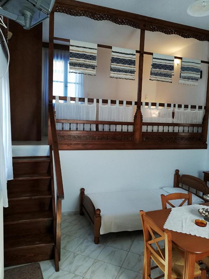 Blue House Aparthotel Acherounes Ngoại thất bức ảnh