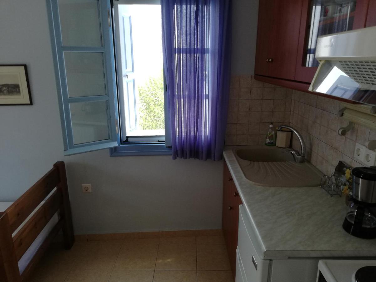 Blue House Aparthotel Acherounes Ngoại thất bức ảnh