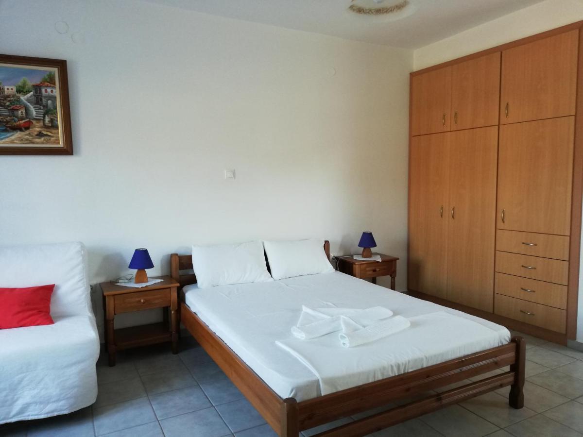 Blue House Aparthotel Acherounes Ngoại thất bức ảnh