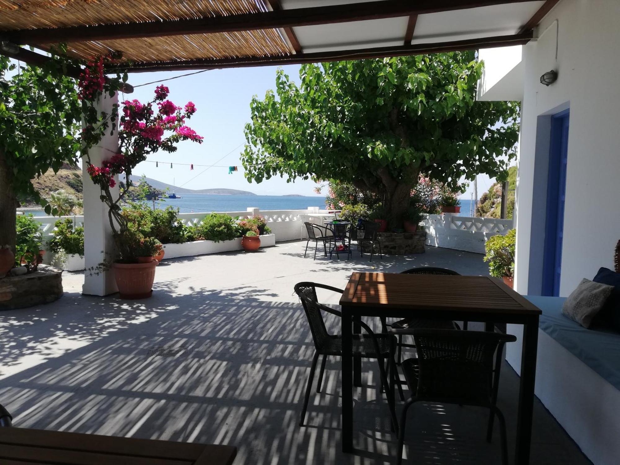 Blue House Aparthotel Acherounes Ngoại thất bức ảnh